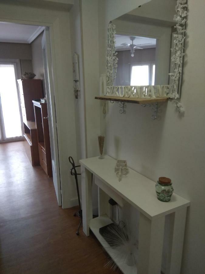 Apartamento Ezkubenea Appartement Rentería Buitenkant foto